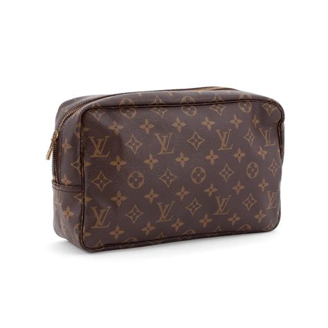 louis vuitton wash bag womens|Louis Vuitton trash bags price.